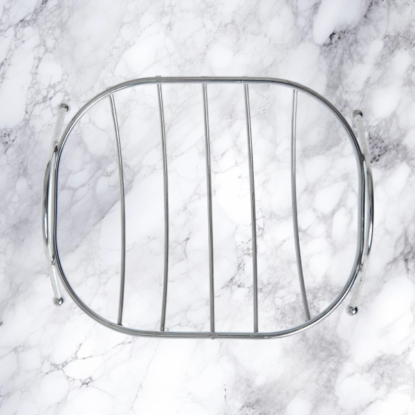 Мыльница овальная на ножках 124*85*35мм